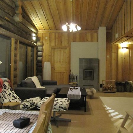 Revontuli Cottage Kolari Phòng bức ảnh